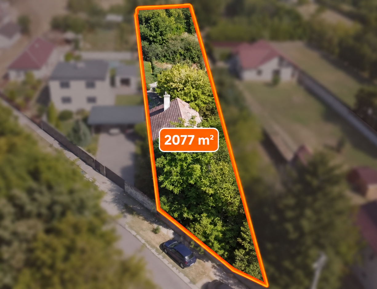 Predaj veľký stavebný pozemok Pata, prípojka elektriny a vody, pozemok 2 077 m²